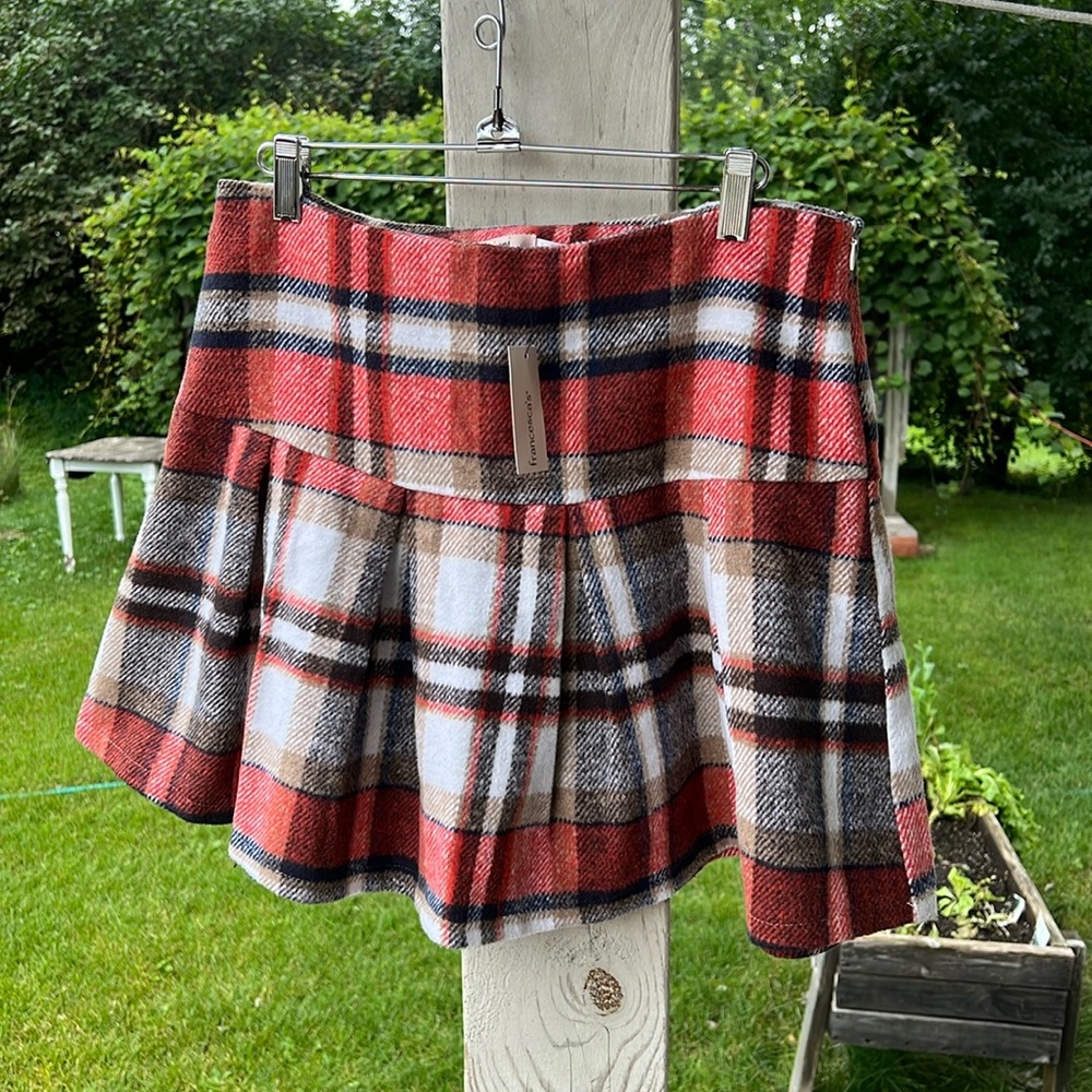 Francesca’s Brenley Plaid Pleated Mini Skirt - L
